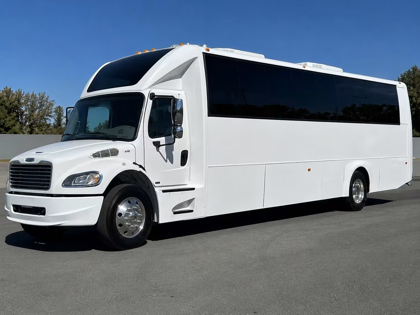 party buses for fontana prom night that keep the energy high from pickup to drop off